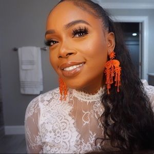 Meet your Posher, Cierra